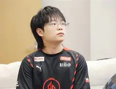 包含斯文登逆转击败对手，保级形势略显好转的词条