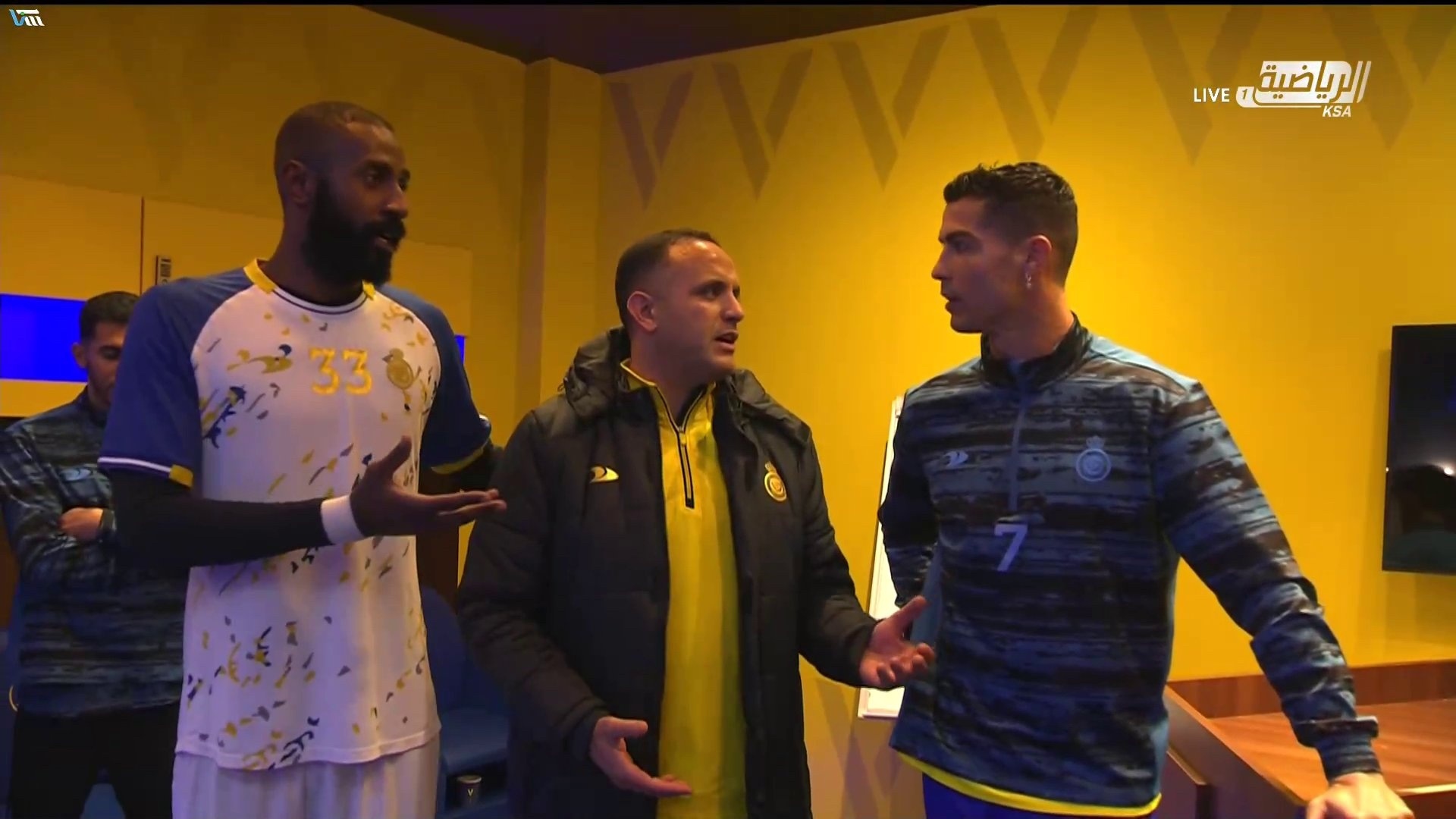 关于老妇人最近一场比赛的胜利引起了广泛关注的信息