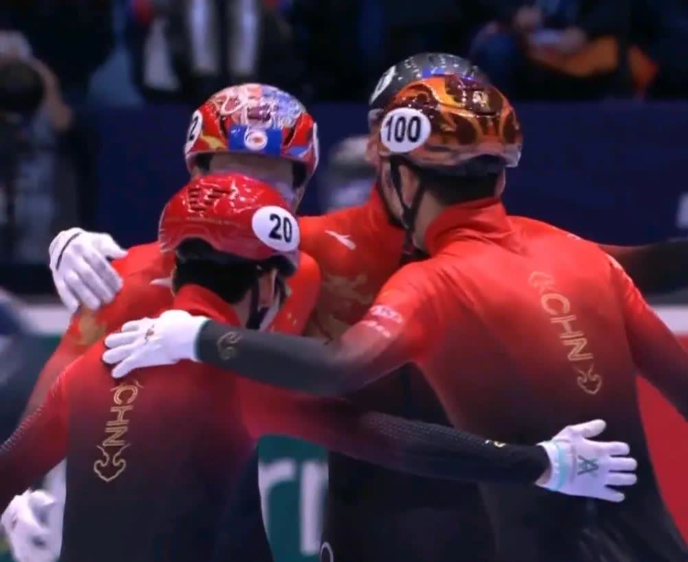 某国选手勇夺冠军，实力凸显