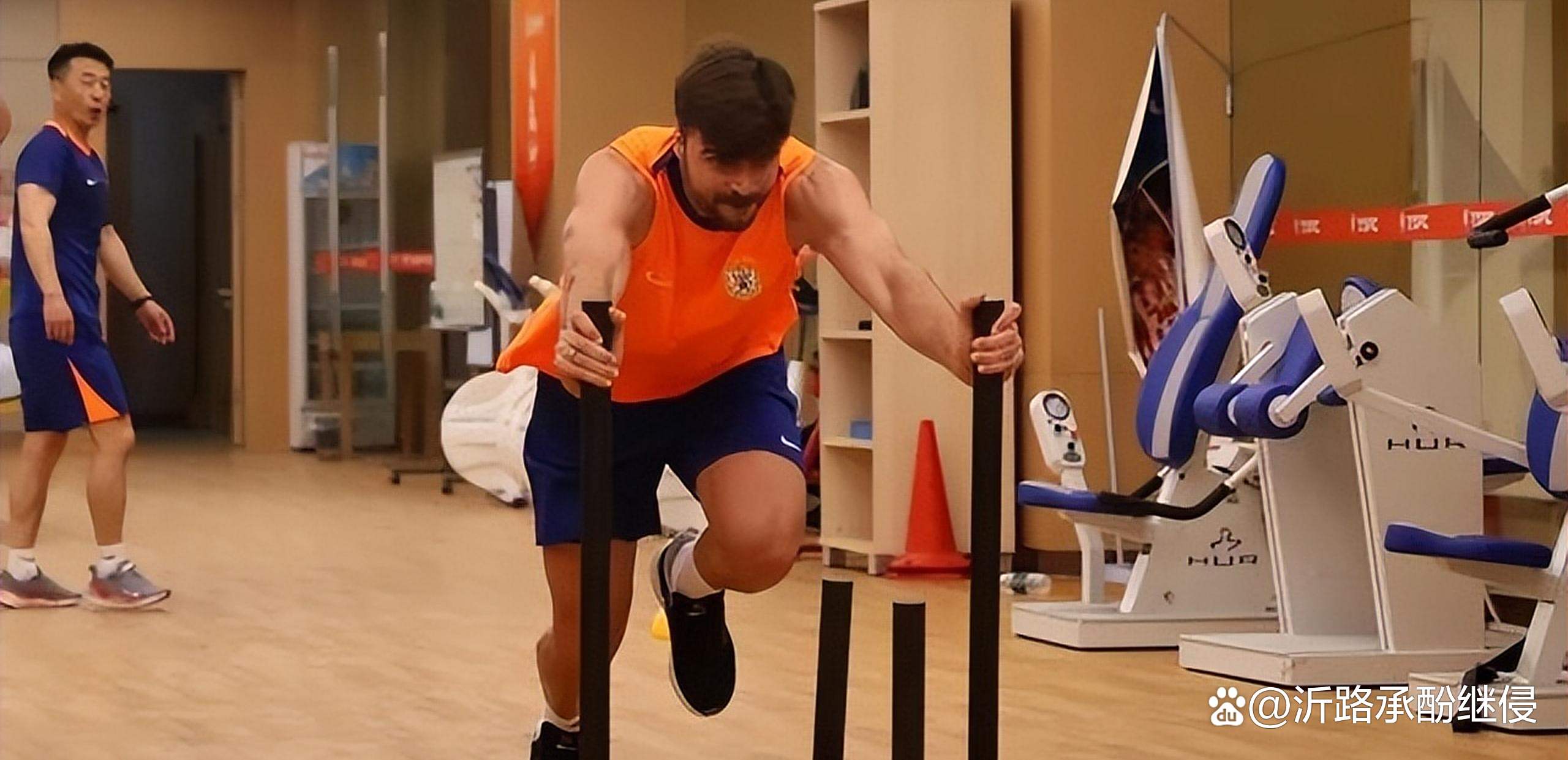 开云体育APP下载-关于教练组成员离任，球队管理层换血的信息