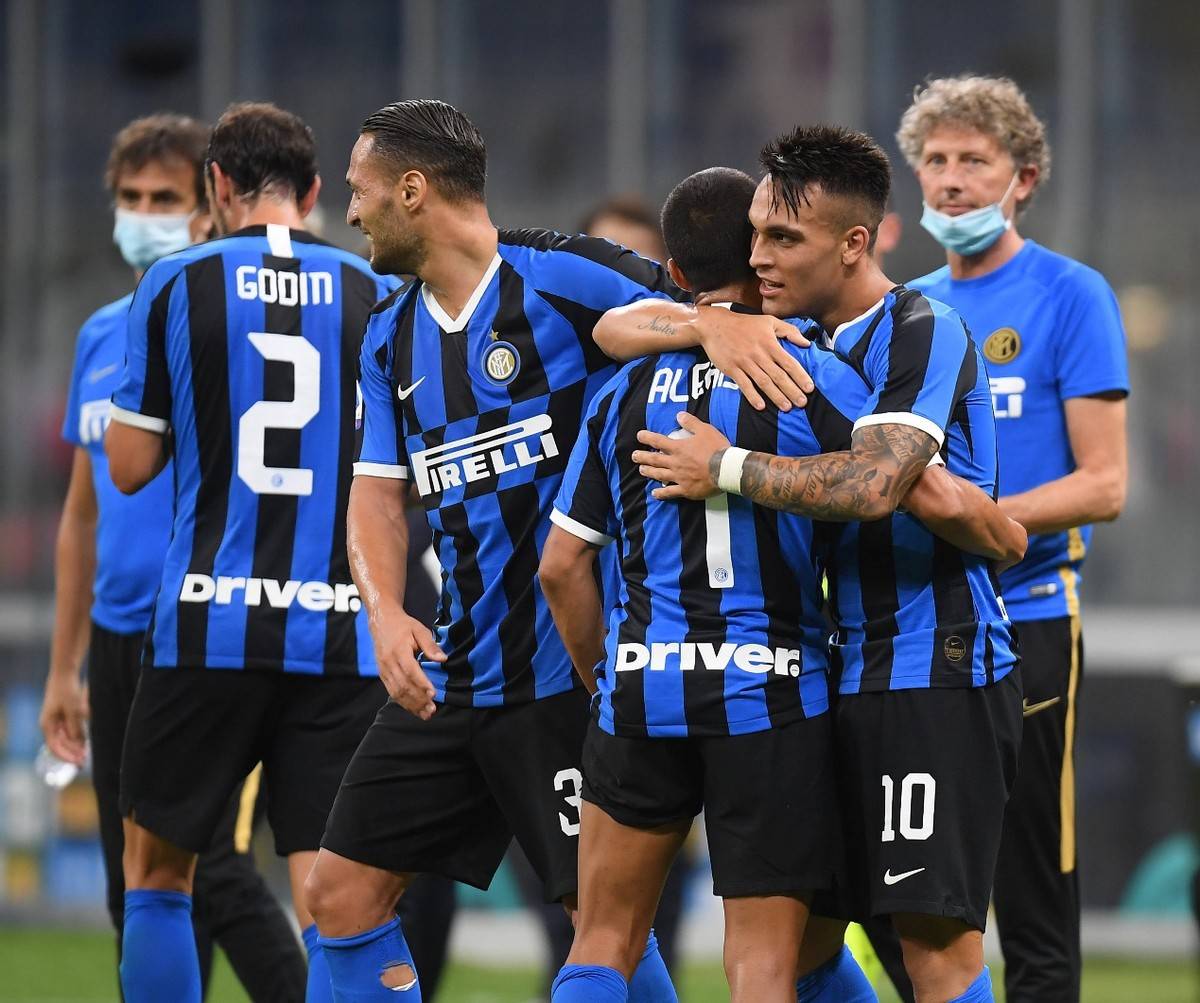 开云体育app-巴塞尔客场大捷，成功晋级欧冠半决赛