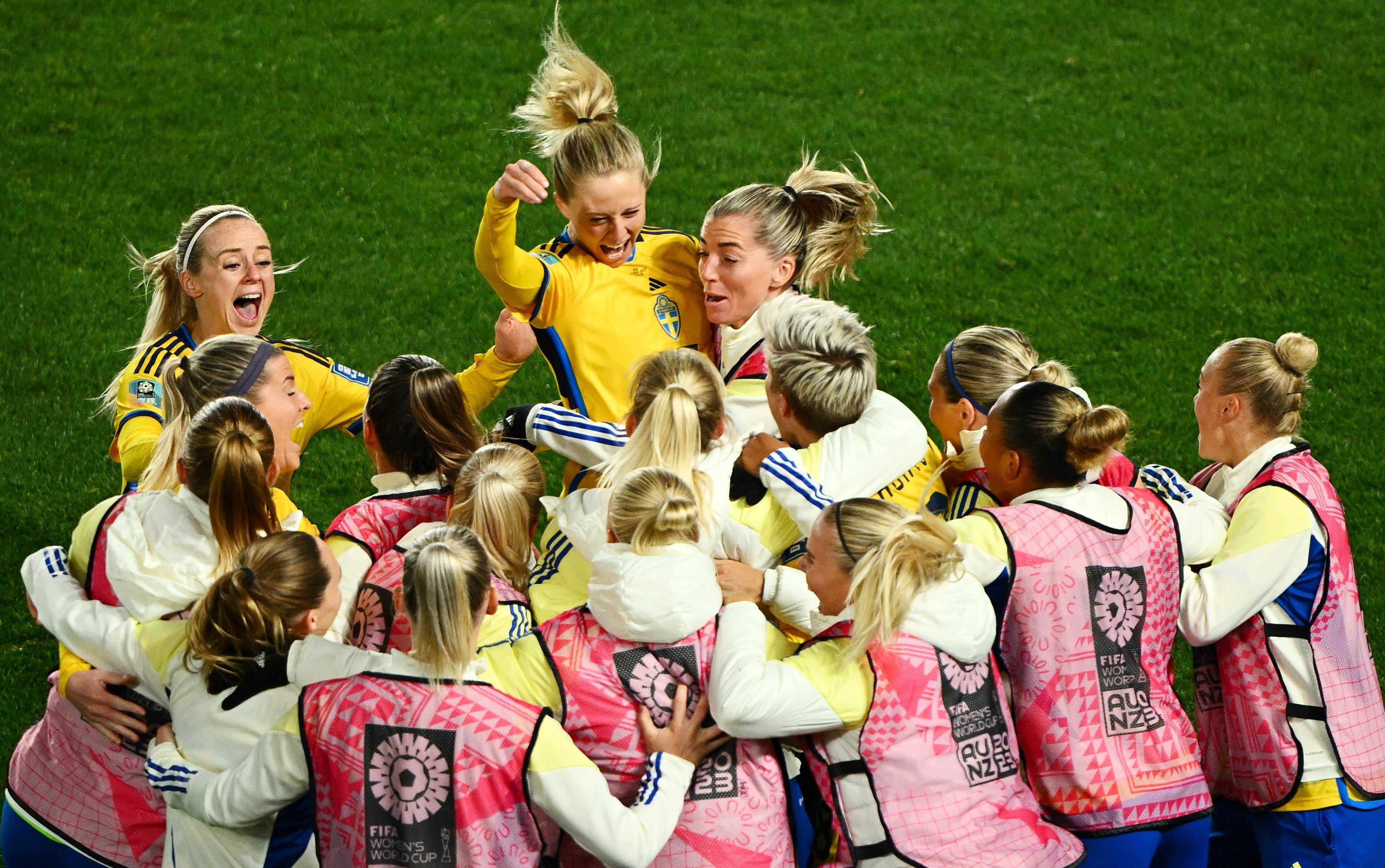 瑞典队球员与队友发生冲突