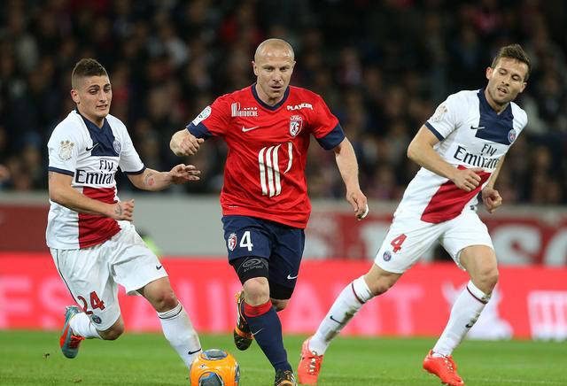 关于里尔在主场不敌对手,输掉领先优势的信息 关于里尔在主场不敌对手,输掉领先优势的信息