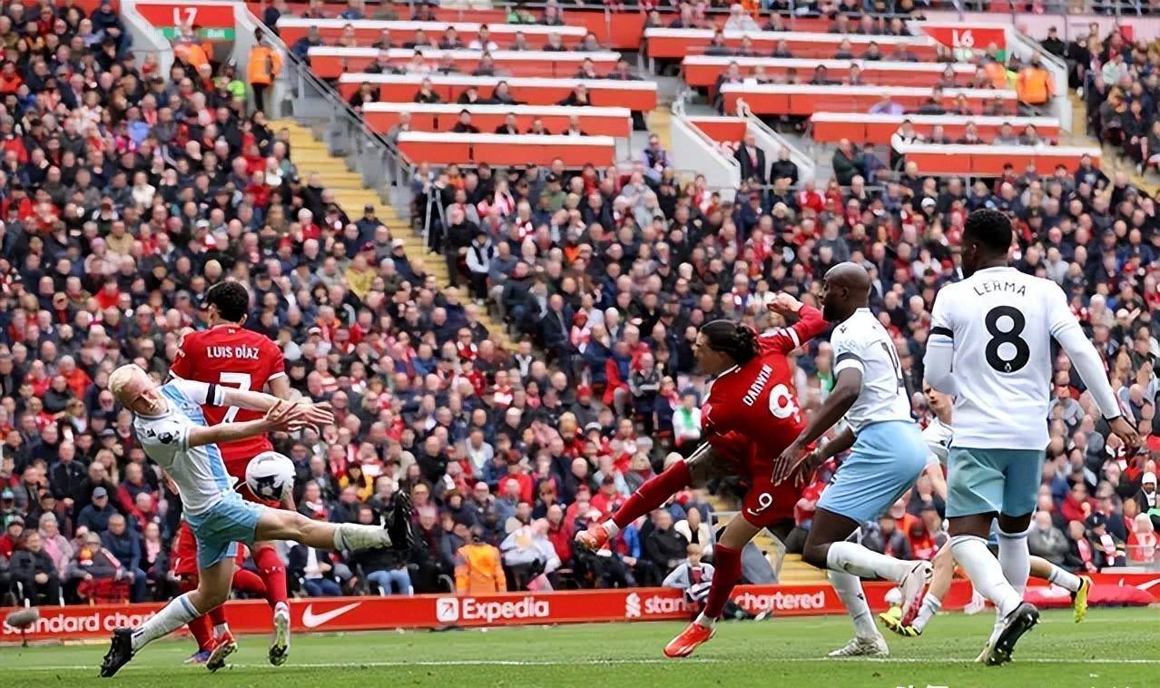 建业客场失利,遭遇两连败 建业客场失利,遭遇两连败