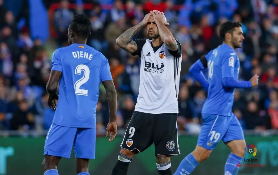 开云体育下载-瓦伦西亚客场大胜，积分攀升榜首的简单介绍