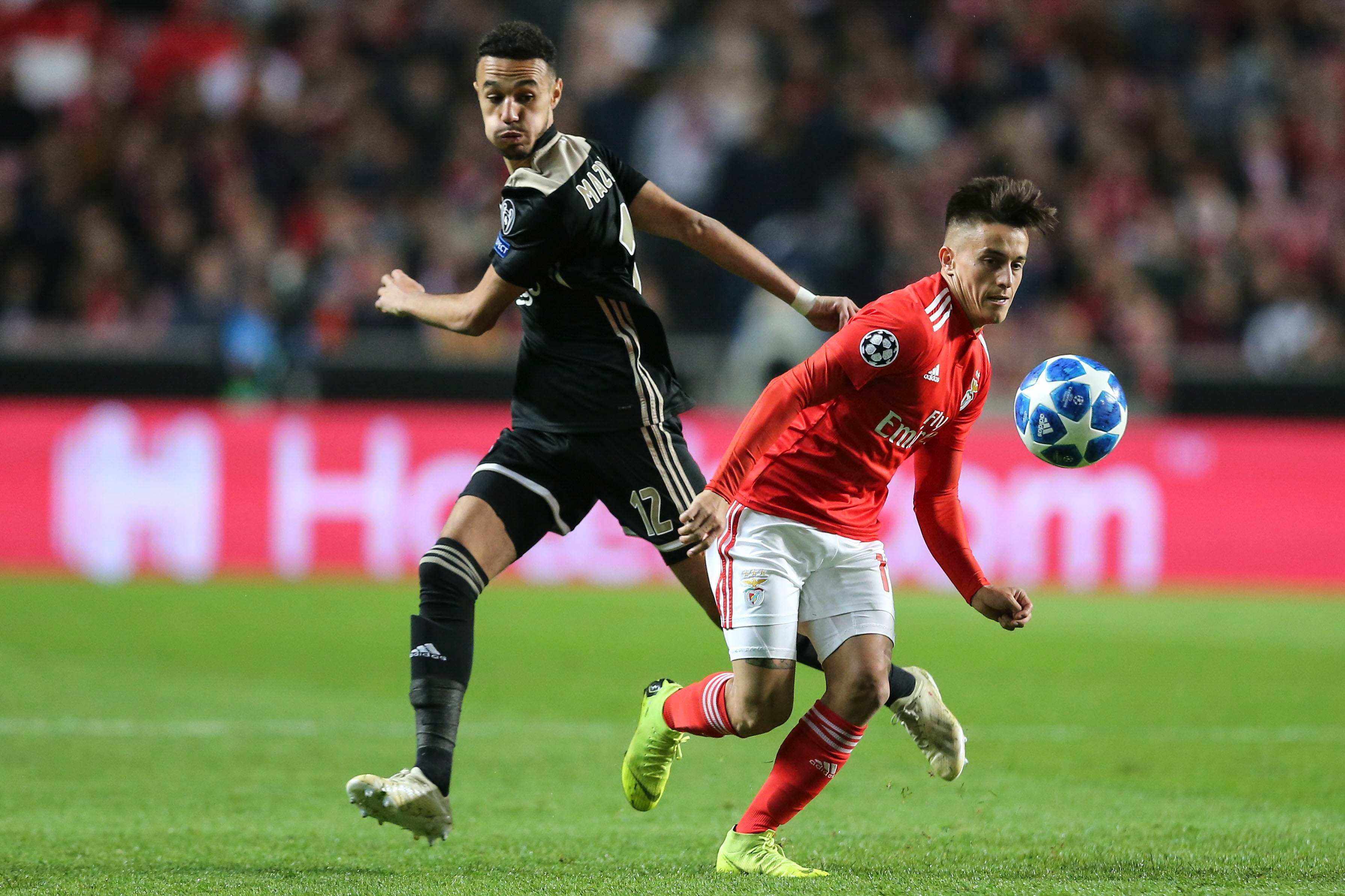 开云体育官方网站-关于巴恩斯利主场轻松取胜，稳固领先优势的信息