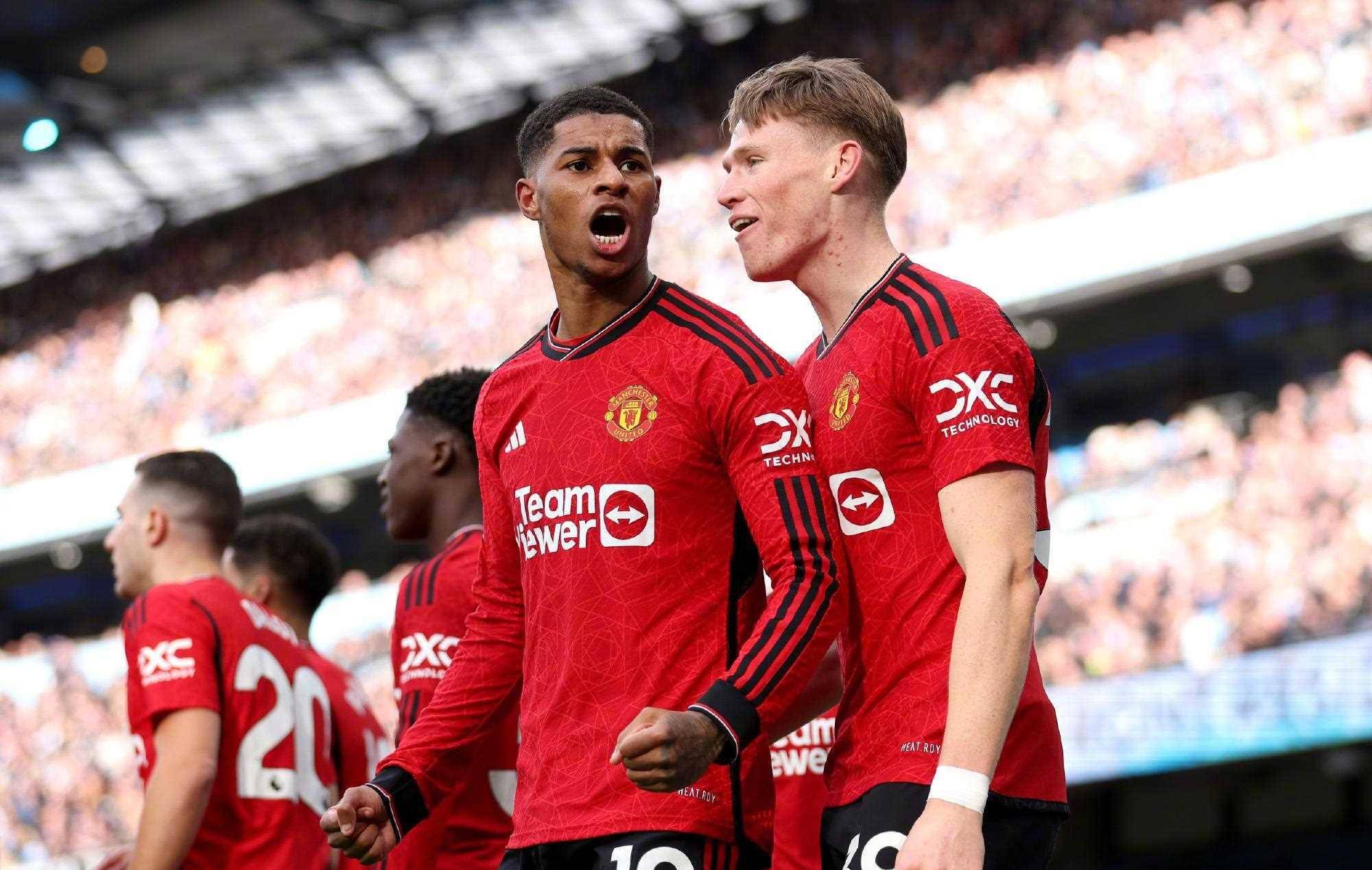 曼联迎来一场惊险的足球对决 曼联迎来一场惊险的足球对决