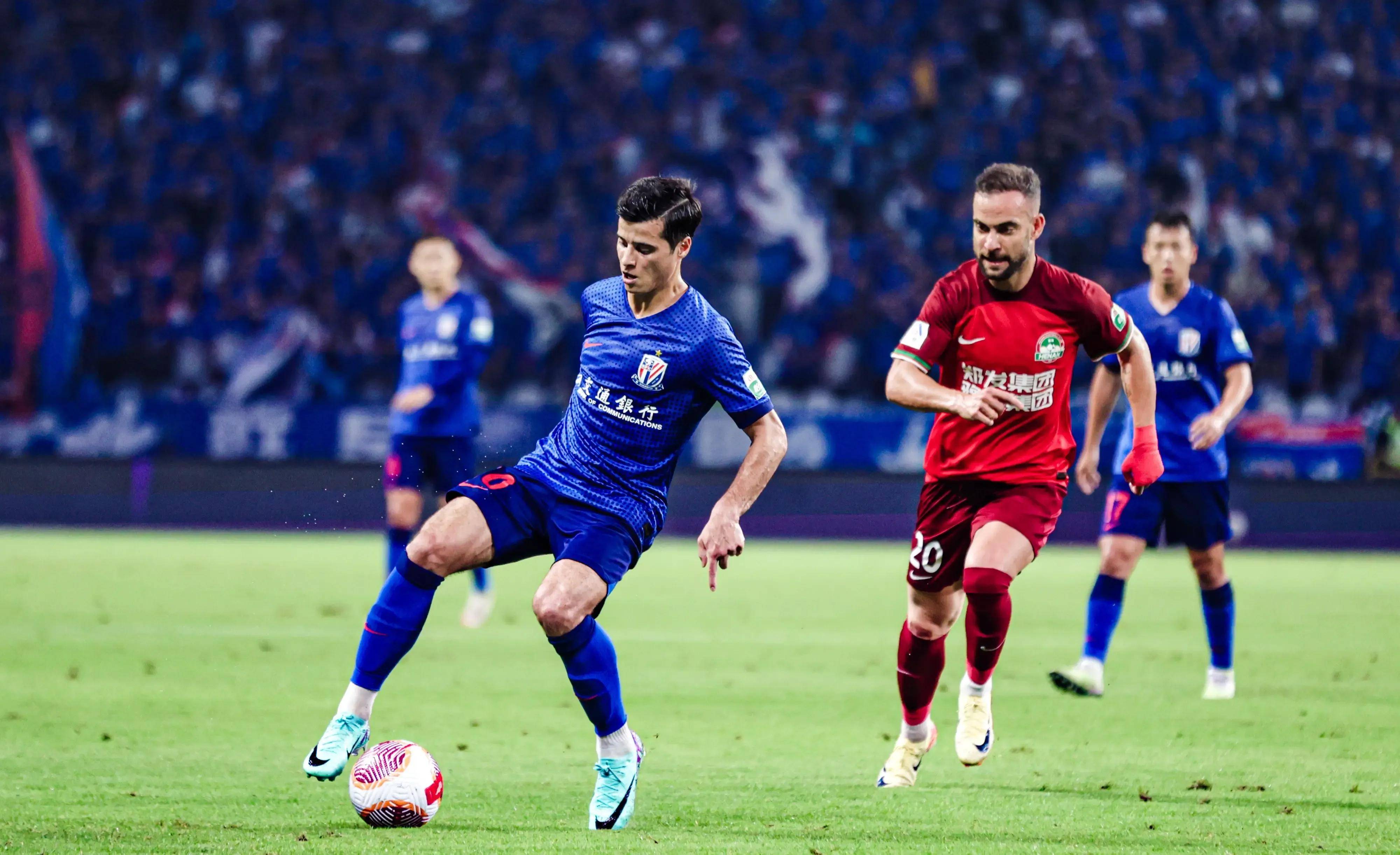 开云体育官方网站-利物浦迎来一场激烈的羽毛球对决