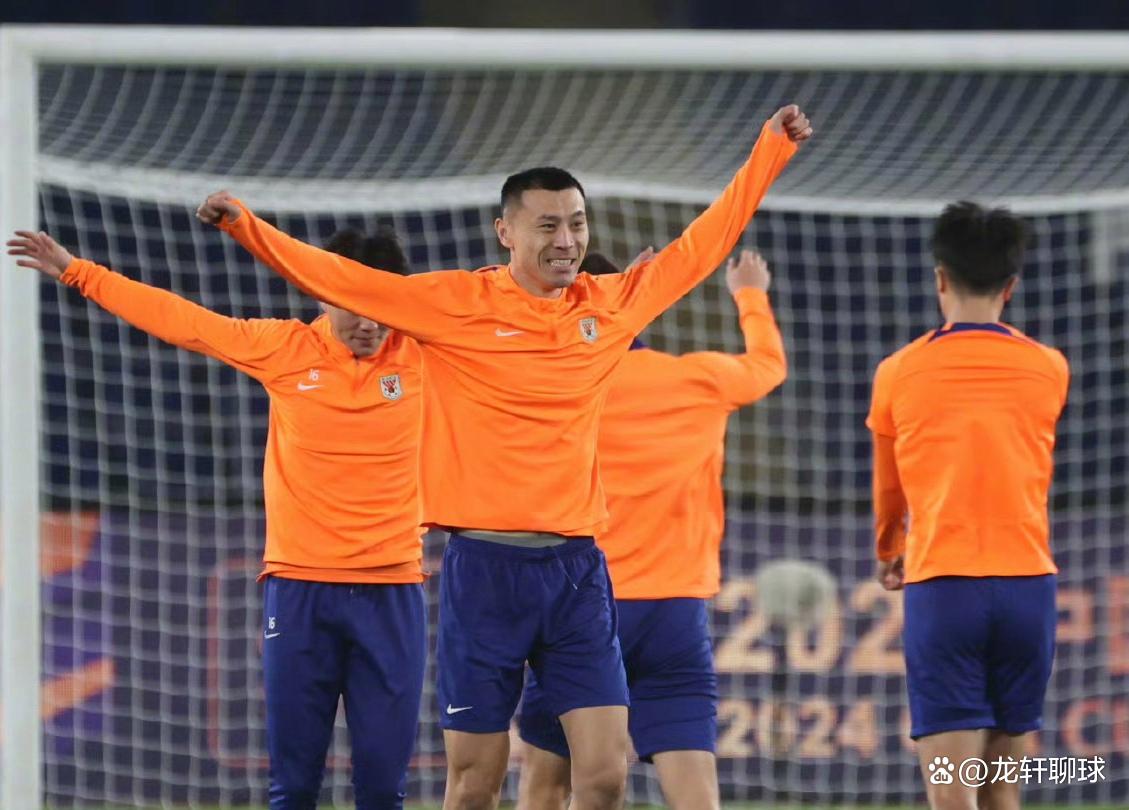 每一场比赛都是一场战役，双方队员都各显神通的简单介绍