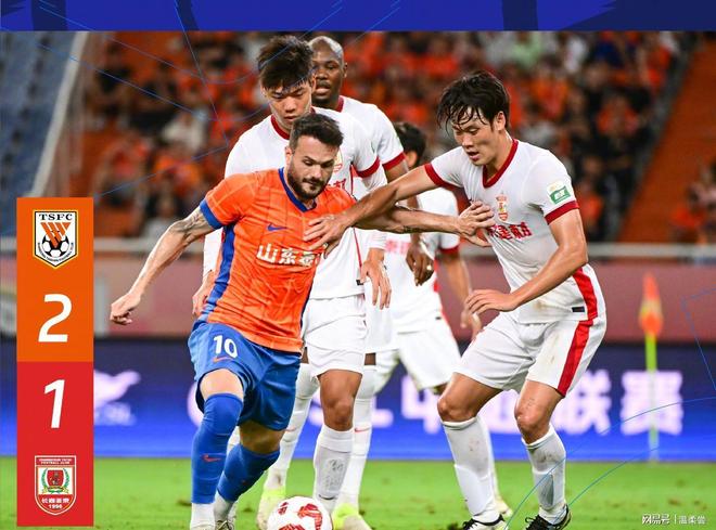 开云下载-上海队主场险胜四川队，积分榜上升