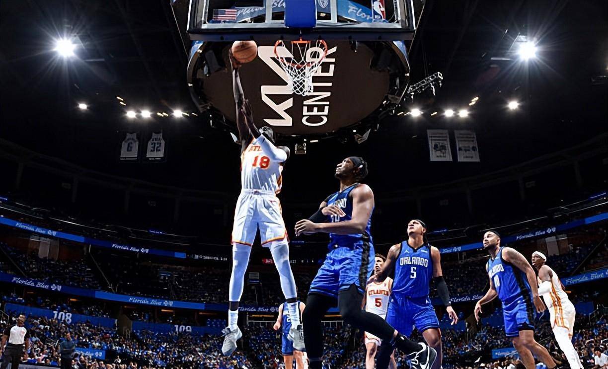 开云APP-老鹰新秀表现抢眼，助队取得胜利的简单介绍