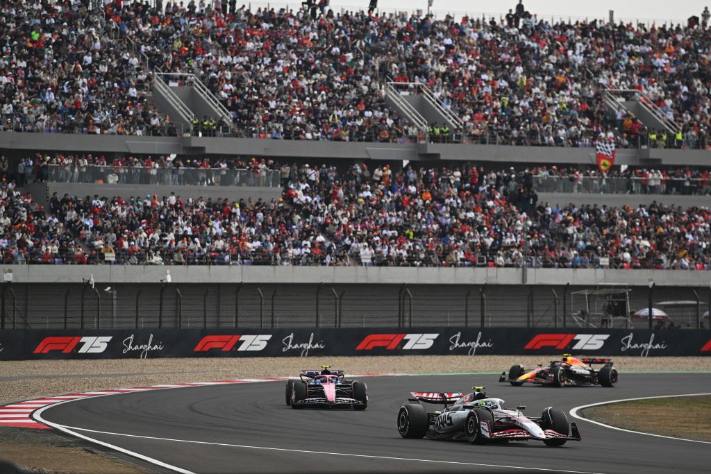 开云体育登录-关于迈凯伦翻盘法拉利，皮亚斯特里关键制胜的信息